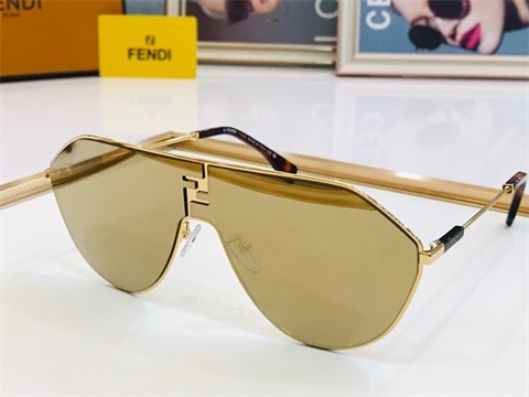 Fendi sunglass-584